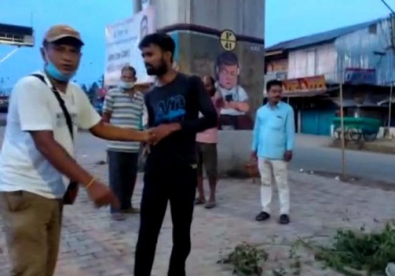 Public caught thieves in Battala at early morning while taking away stolen items 