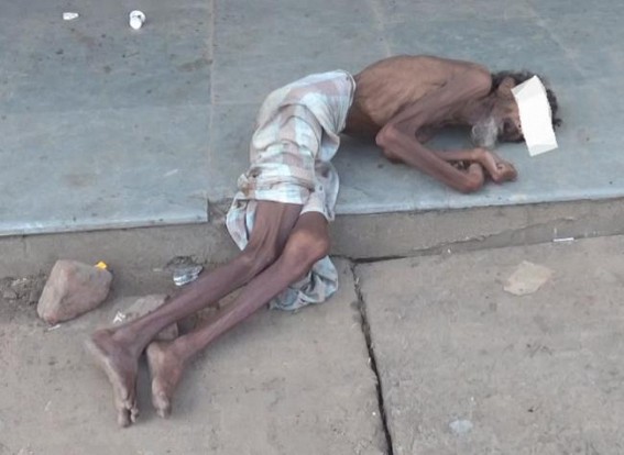 Unknown man found dead at Maharajganj Market area
