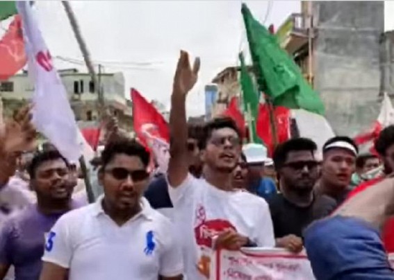 Unemployment Issue : DYFI, TYF's massive rally in Sonamura 