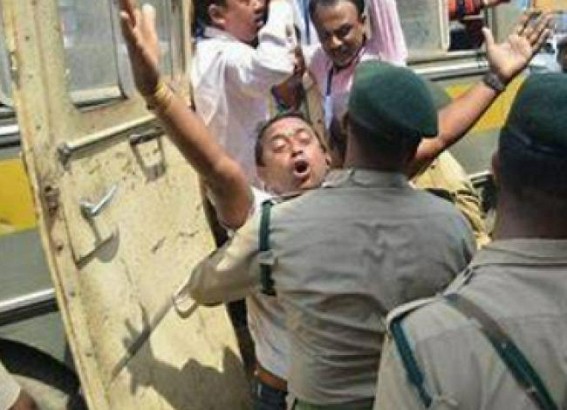 10323 Teachers demand Permanent Solution