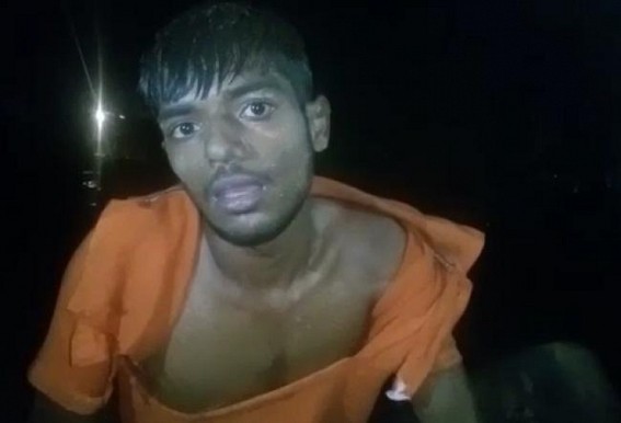 A drug dealer was caught red-handed with brown sugar in Bishramganj