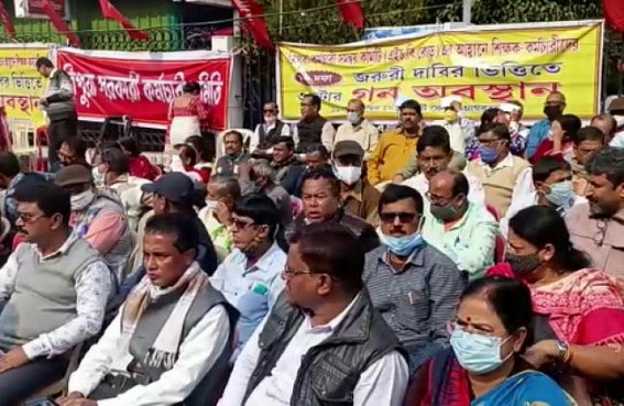 State Govt Employees Protested with various Demands in Tripura : Demanded regularization of Electric Department employees immediately after 5 years job completion and removal of Fixed pay system