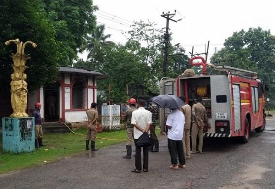 CPI-M Party Office set on Fire by miscreants 