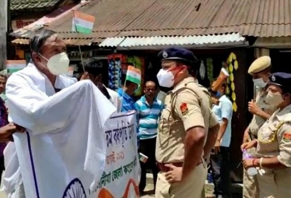 On Independence Day, Congress members were arrested for Rallying 