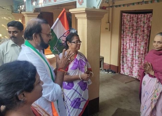 Congress in Door to Door campaigning for Municipal Election