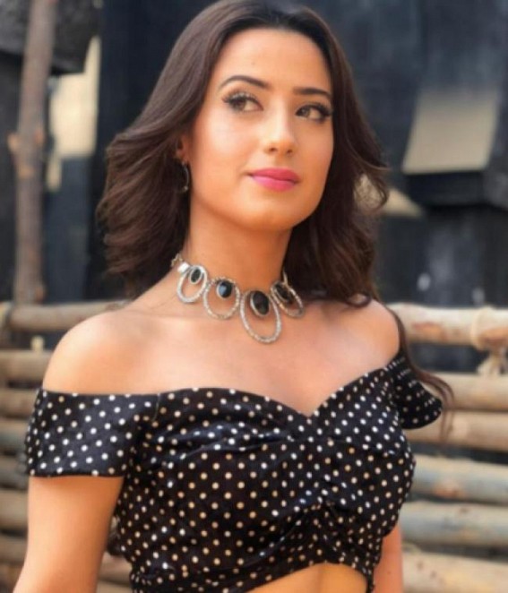 Aalisha Panwar shares her joy as 'Blind Love 1' crosses 15 million views