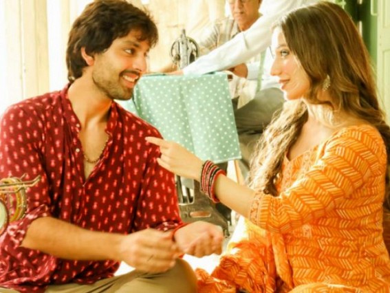 Himansh Kohli, Heli Daruwala recall shooting in Rajasthan for latest track 'Meri Tarah'