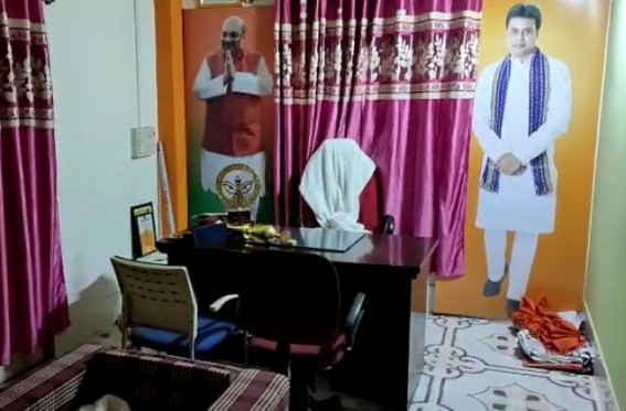 HIRA Era’s Law & Order: AMC Mayor’s Office in Agartala Shaknar Chowmuhani Looted by Thieves