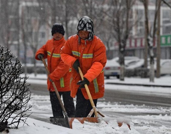 China issues alert for blizzard