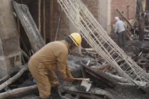 Building collapses in north Delhi; 1 killed