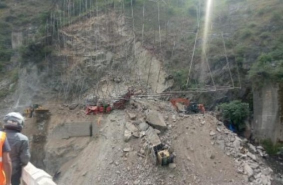 3 rescued, 10 missing in J&K highway tunnel collapse