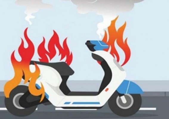 Another Pure EV e-scooter catches fire, this time in Gujarat