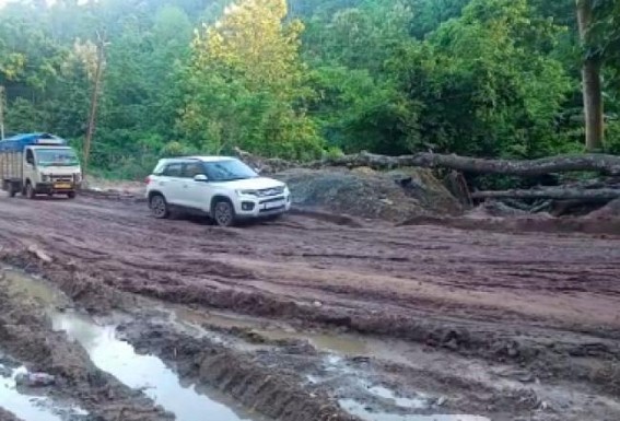 Horrible Condition National Highway in Atharamura Hill areas