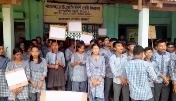 Students’ protests Continue state-wise as Teachers crisis prevails in Tripura schools : Longtarai Valley Kathaltali TMC school students held protest 