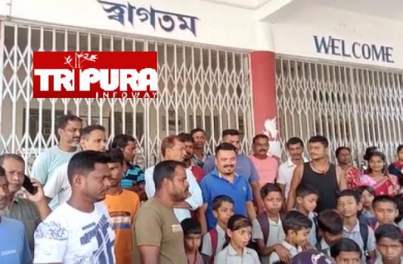 Students and Guardians Locked School in Kailashahar in Protest against Teachers’ Crisis : Alleged, ‘Tripura Govt looting money through Vijyajyoti Scam’