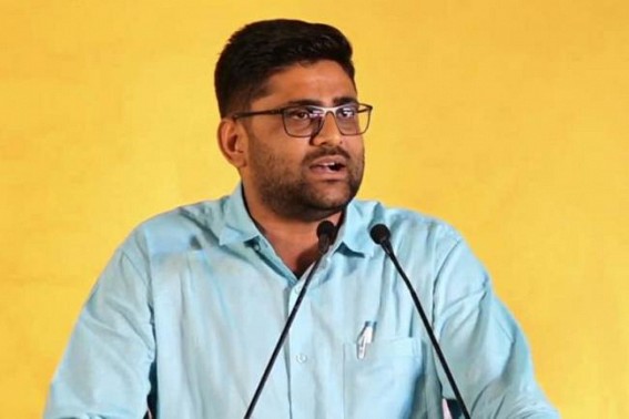 AAP declares first list of 10 candidates for Gujarat Assembly polls