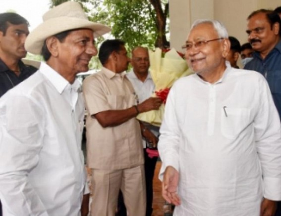 Bleak chances of KCR accepting Nitish as leader of united Oppn