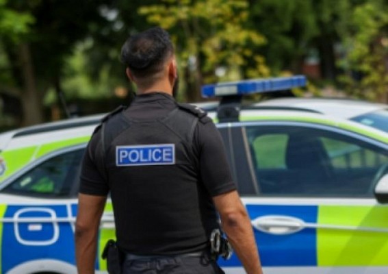 Large-scale disorder breaks out in Leicester