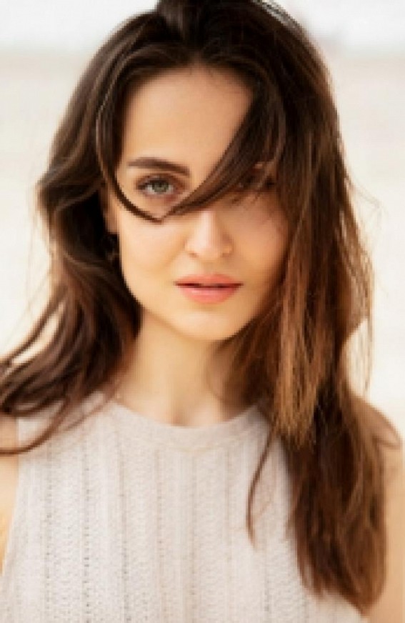 Elli AvrRam says filmmakers finally giving her 'performance-oriented roles'