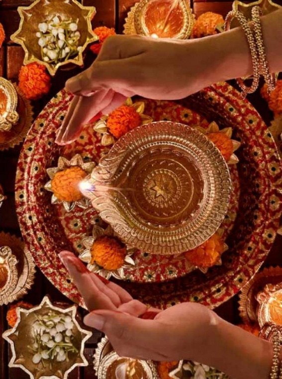 Tim Cook tweets Diwali image by Mumbai-based photographer