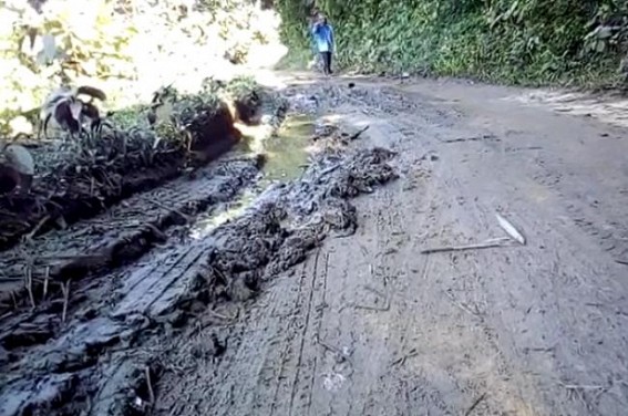 Roadways remain in pathetic condition in Kobrong Para, Teliamura