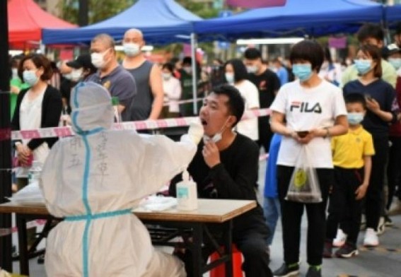 Chinese city increases 'fever clinics' to brace for Covid peak