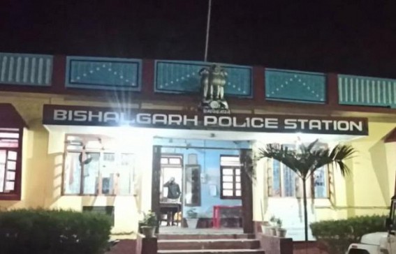 Complaint lodged in Bishagarh PS against BSF for allegedly taking away Cattle