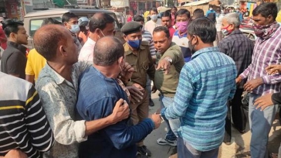 Inhumanity by AMC Continues: On Valentine’s Day flower shops removed by AMC: Massive Protest Erupted by Vendors Unitedly: Arguments among AMC Staff, Vendors Generated Tension