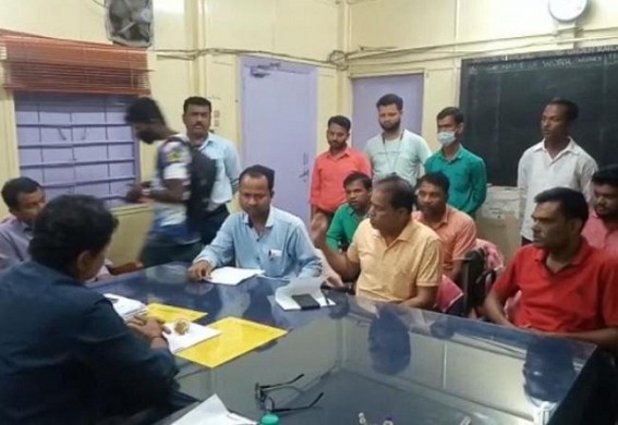 DYFI placed memorandum to PWD over slow and unscientific manner road repair which causes 5-6 accidents daily at Kailashahar