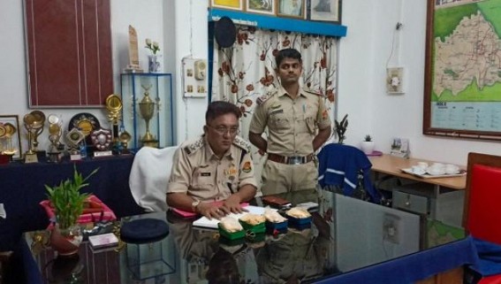 In a joint venture of Tripura Police and Assam Rifles heroin worth Rs 2 lakh was seized from Bagbasa area in North Tripura District