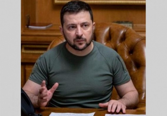 Zelensky discusses defence aid with Dutch PM