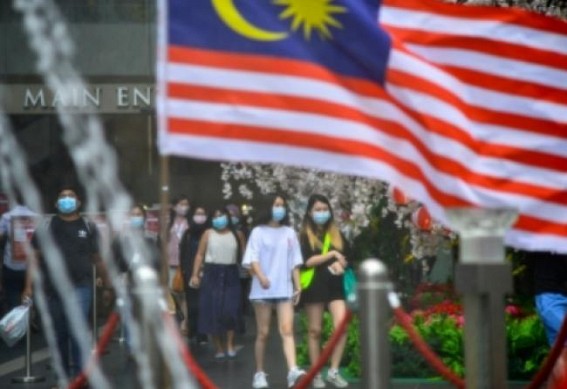 Malaysia's pension fund EPF total gross investment falls in 2022