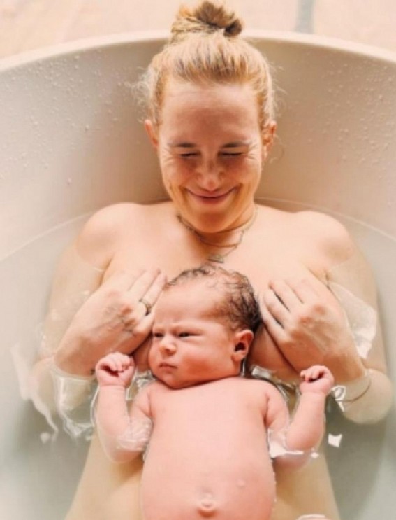 Rumer Willis on her daughter's birth story: I popped my own water