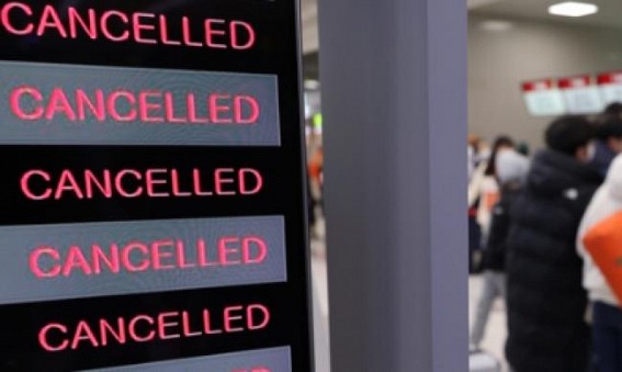 Hurricane Idalia prompts over 900 flight cancellations