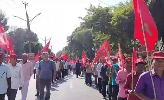 CPI-M organized a massive rally in Teliamura