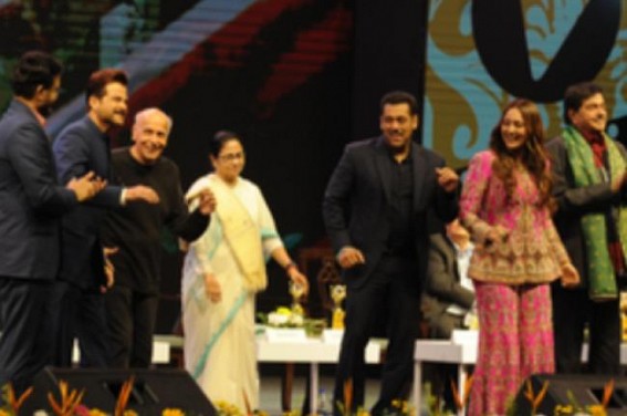 No one will be able to divide us, says Mamata at KIFF