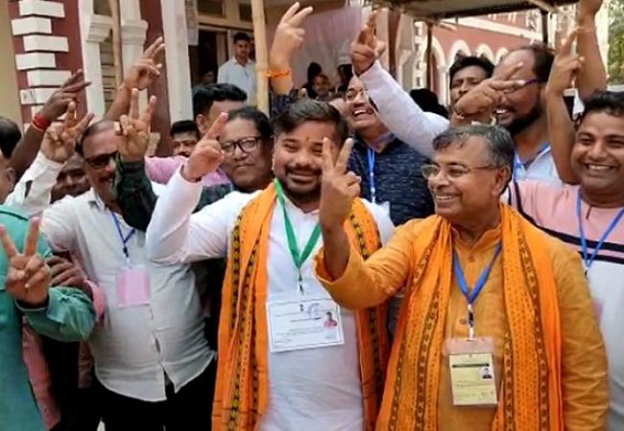 BJP completes 1 month of Victory : No Job Updates