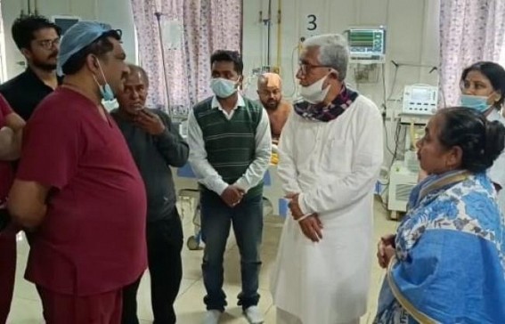 Manik Sarkar met Injured Voter at GB hospital (Udaipur Salgarah incident on poll day)