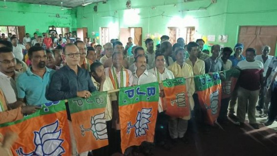 Over 300 Voters Joined BJP