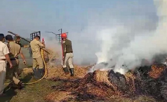 Vehicle carrying Straws, caught in fire after hit with an electric wire in Khowai