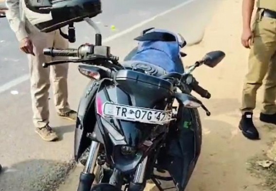 Two injured after bike, tomtom collision