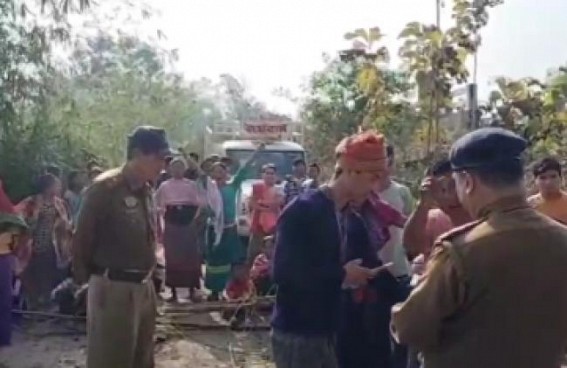 Public Blocked road protesting water crisis problems