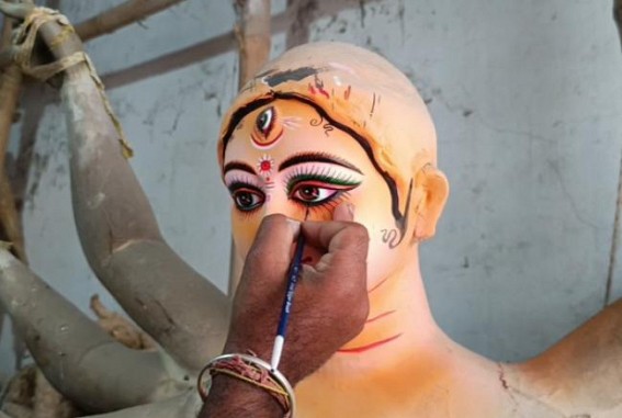 Idols prepared as Bashanti puja to begin from April 15