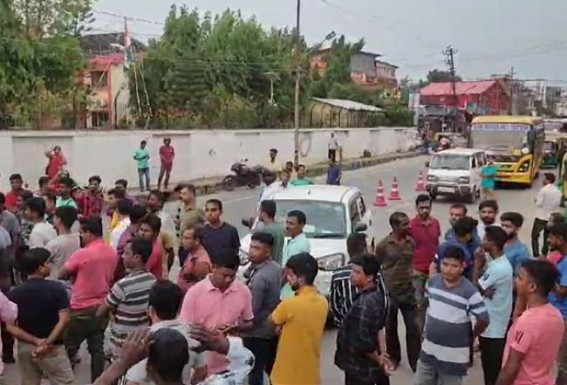 Massive traffic Jams in Agartala as Auto Drivers Blocked Drop Gate National Highway protesting against CNG Crisis 