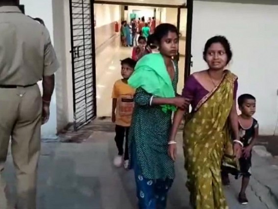 Baby died allegedly due to Negligence of Ambulance staff : ‘They removed Oxygen mask without Doctor’s consult’, alleged family