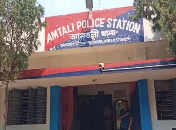 Finance Company closed after collecting money promising Loan ; employees are under stress due to consumers’ pressure ; FIR lodged
