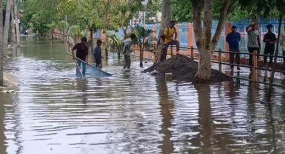 People spotted catching Fish on Road as AMC areas gone under water after Heavy rain