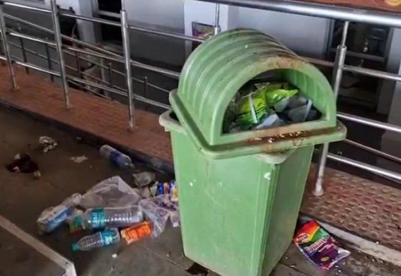 Cleaners are on Strike : Unhygienic Conditions Hit Dharmanagar Railway Station