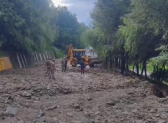 Cloudburst in J&K's Ganderbal, Srinagar-Leh highway blocked