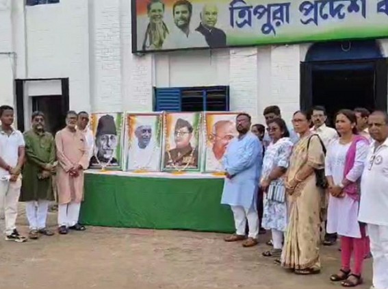 Congress paid tribute to Freedom Fighters at Gandhighat on Quit India Movement Day